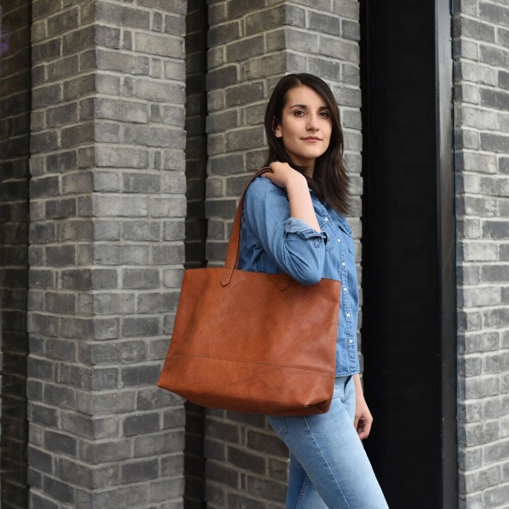 Classic Tote